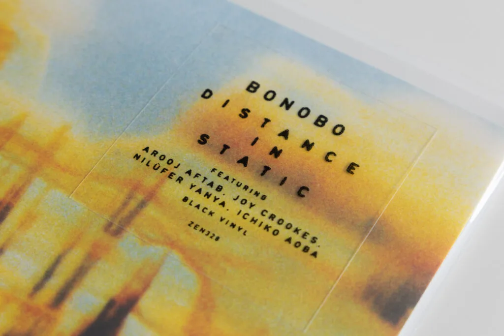 Bonobo, Distance In Static en vinyle - zoom sur le hype sticker